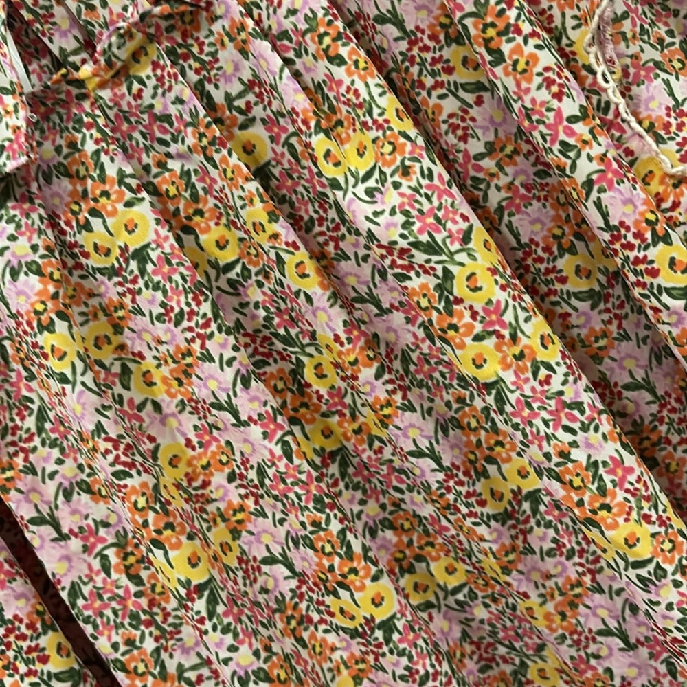 ✨Plus Size Lauren Conrad Floral Blouse✨ - Picture 6 of 6